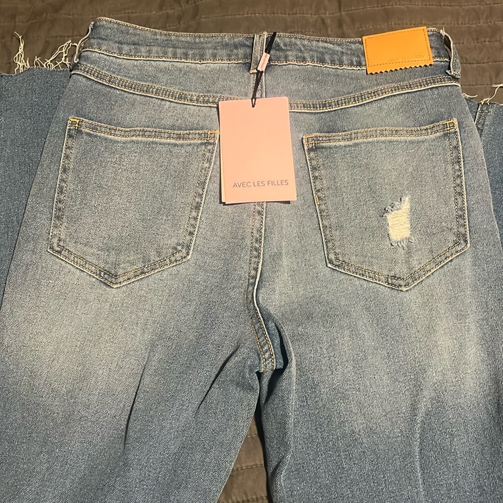 Avec les filles denim jeans size 26 have strecth can also fit a 27
